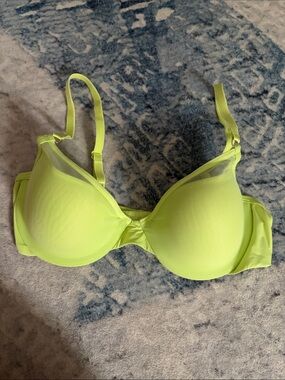 Women’s Neon Lime T-Shirt Bra